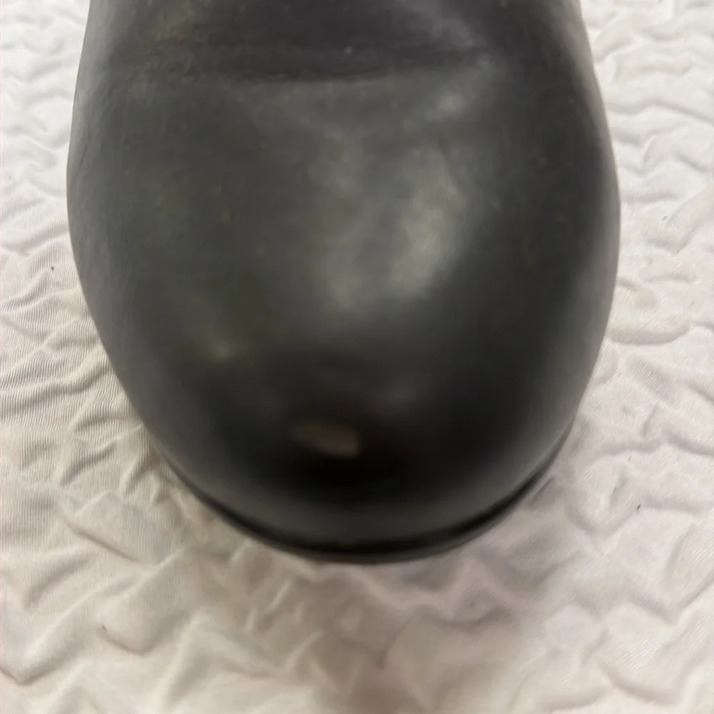 Avenue Black Carson Black Boots size 9